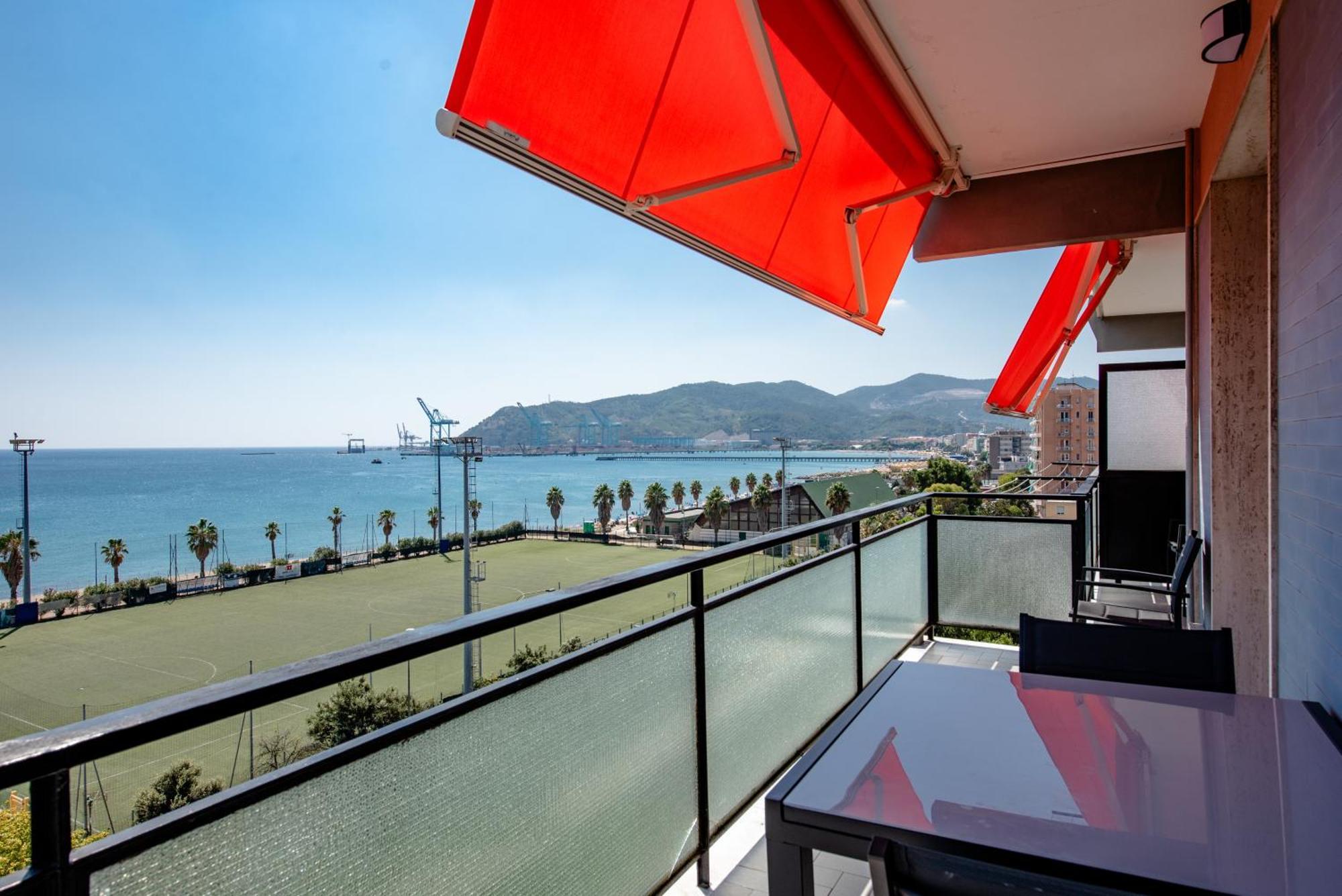 You And The Sea Savona Exterior foto
